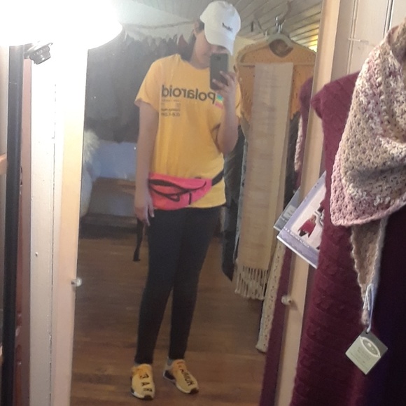 Meet your Posher, Sophia - Picture 2 of 2